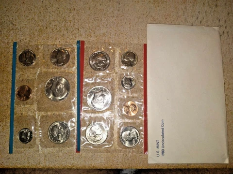 1980 US MINT P & D UNCIRCULATED SET (c) Cover