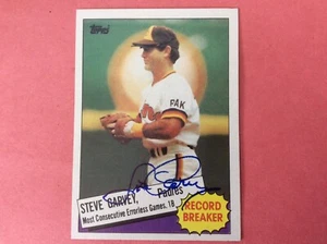 1987 Topps #2 Record Breaker San Diego Padres Steve Garvey Autograph. - Bild 1 von 2