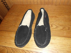 alpine swiss yukon mens suede shearling moccasin slippers moc toe slip on shoes