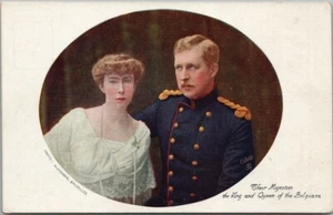 "Postal de la realeza belga década de 1910 ""Sus majestades - rey y reina de los belgas" - Imagen 1 de 2