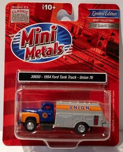 Classic Metal Works #30650 1954 Ford Tank Truck - Assembled - Mini Metals(R) -- - Picture 1 of 1
