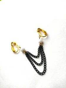 Intim Lippenklammer Schmuck Kette schwarz Klitoris Zange ungebocht VCHM Erwachsene - Bild 1 von 3