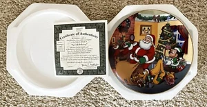 DISNEY-MICKEY'S HOLIDAY MAGIC-SPECIAL DELIVERY-CHRISTMAS-BRADFORD PLATE-BOXED - Picture 1 of 3