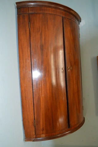 Corner Cupboard Mahogany English Georgian Period (C. 1790) Cover