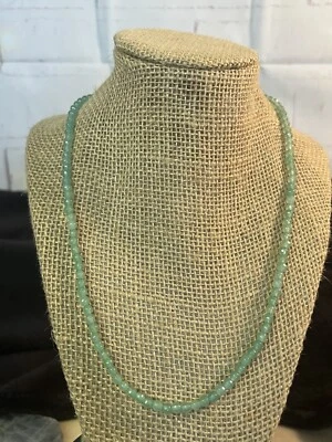 "Collar de esmeralda facetada y con cuentas cierre de 14 kg 20""" Foto 1 de 4