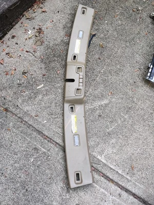 1998 - 2004 VOLVO C70 СОЛНЦЕЗАЩИТНЫЙ КОЗЫРЕК ОТДЕЛКА ЖЕЛТОВАТО-КОРИЧНЕВЫЙ - Изображение 1 из 2