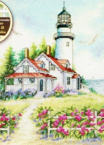 DIMENSIONS Gold Collection Petites SCENIC LIGHTHOUSE Counted Cross Stitch Kit - Picture 1 of 5