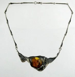 Collana Modernista Argento Sterling Polonia Ambra Baltica Vintage 925 20,9 g 17 pollici - Foto 1 di 14