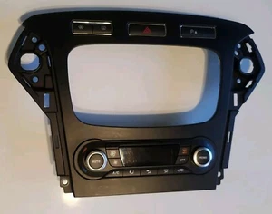 Ford Mondeo Zetec 2011 Klimabedienteil Schalter mit Einfassung Blende BS7T18C612AD - Bild 1 von 8