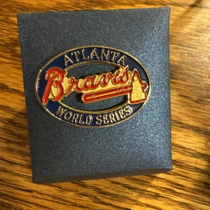 1996 Atlanta Braves World Series Press Media Pin w/ original case vs. Yankees - Picture 1 of 4