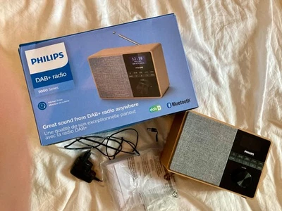 Philips R5505/10 DAB Radio mit Bluetooth - Bild 1 von 3