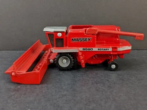 Vintage Massey Ferguson 8590 Rotary 1:64 Die Cast Red Combine - Picture 1 of 6