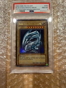 PSA 8 2002 Blue-Eyes White Dragon SDK-001 1st ED Ultra Rare YuGiOh English NM - Picture 1 of 10