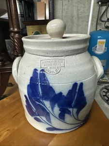 1996 BLUE IRIS Covered Crock SALMON FALLS POTTERY Invised W Feather - Picture 1 of 6
