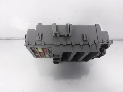 Honda Accord 2017 2.0L At Fwd Cabin Room Fuse Box Inside Fuse Box 38200-T3w-A14 - Image 1 of 4