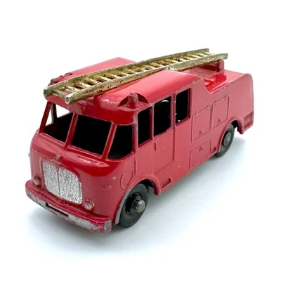Matchbox Lesney Series 9 Merriweather Marquis Fire Engine, Made in England - Image 1 of 4