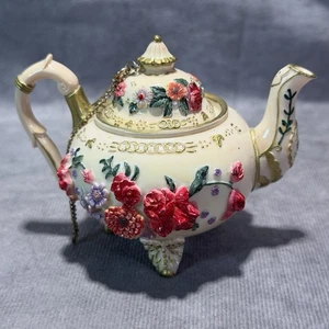 Tetera floral NINI ornamentada pintada a mano romántica baratija regalo - Imagen 1 de 5