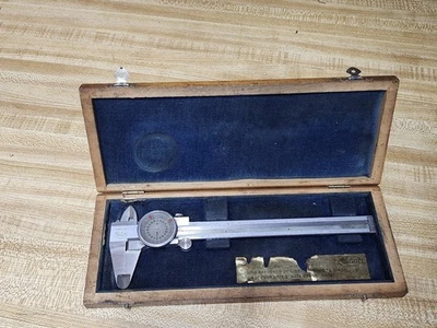 Vintage Helios 0-6” Dial Calipers w/Case - Image 1 of 4