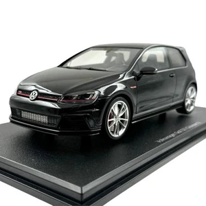 Modellino auto DNA Collectibles 1/18 Volkswagen Golf GTI Clubsport S Black - Foto 1 di 6