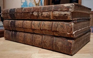 Die Geschichte der kirchlichen Schriftsteller 1723 dreibändiger Satz. - Bild 1 von 8