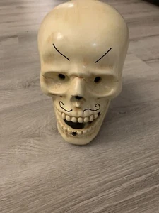 Life Size Ceramic Decoration Skull Light 1980s Vintage - Picture 1 of 7