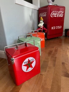 Officially Licensed & Embossed Texaco Cooler “by American Retro”... Now Retired! - Picture 1 of 12