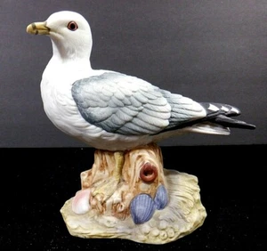 Lefton Fine China Figurines Vintage Seagull 5 1/2" x 5" KW909 - Picture 1 of 6