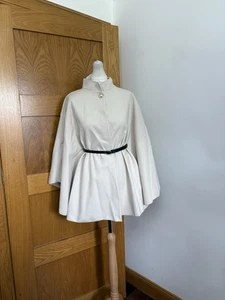 Made In Italy Poncho Colour Cream One Size (up To 14 Belted, Up To 24 Unbelted) - Picture 1 of 4