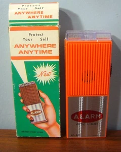 Rare Vintage British pocket Protect Yourself siren Alarm Light #260 works in-Box - Picture 1 of 8