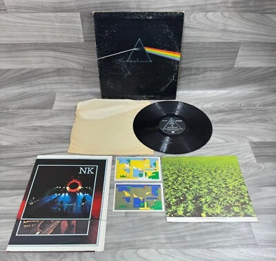PINK FLOYD DARK SIDE OF THE MOON LP COMPLETE W/ BOTH POSTERS / STICKERS + EXTRA - Image 1 of 4