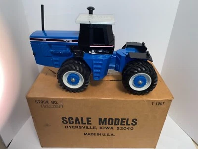 1/16 Ford Versatile 1156 Parts Mart 1990 4WD Scale Models new in box - Image 1 of 4
