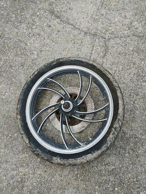 1981 Yamaha XJ650  front wheel rim 19in. Fits 1980-1983. - Image 1 of 2