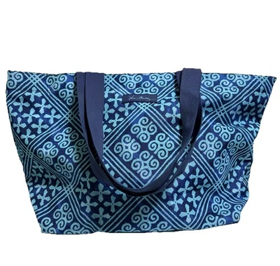 Bolso de Viaje Vera Bradley Aligerar Grande Familiar Azulejos Cubanos Azul Retirado Foto 1 de 4