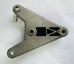 Ford Fiesta 1.3 J4R 1995-2002 Engine Mount Bracket 1004897 - Picture 1 of 4