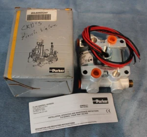 (New In Factory Box) PARKER V935LB2050DC2A4Y 24V 20W - Picture 1 of 4