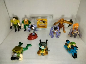 VTG 90s SMALL SOLDIERS BURGER KING Meal toys Lot / AS-IS  - Picture 1 of 9