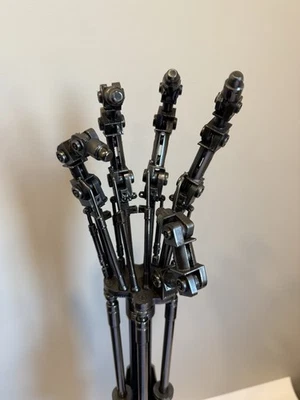 T800 Arm , Terminator Arm, T2 Endoarm Prop Replica, Movie Hand - Image 1 of 4