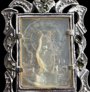 Religiöser Anhänger Medaille - handgeschnitzte Jungfrau Maria in Perlmutt & Silber - Bild 1 von 24