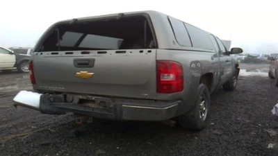 Manija de puerta exterior trasera usada se adapta a: Chevrolet Silverado 1500 2008 camioneta tailga Foto 1 de 4