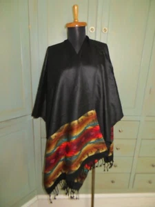 Southwestern Poncho Scialle Avvolgente Nero Multicolore Taglia Unica - Foto 1 di 15
