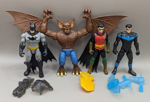 DC Comics 4" Action Figure Lot Batman Robin Man-Bat Nightwing & Accessories Cover