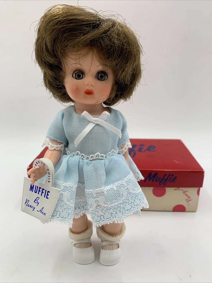 NASB Nancy Ann Libro de Cuentos Morena Rizado Bob Pelo Muñeca Muffie SLW California Foto 1 de 4