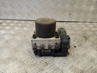 POMPA NISSAN NV200 ABS 2011 - Immagine 1 di 4