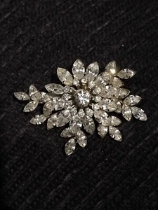 Stunning Vintage "Jewel crest" Clear Rhinestone Statement Fashion Brooch - Picture 1 of 6