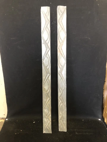 Pr 30” Metal Pediments Cover