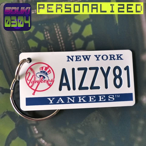 Personalized New York Yankees Keychain - Key Ring Tag - Custom Name Text - MLB Cover