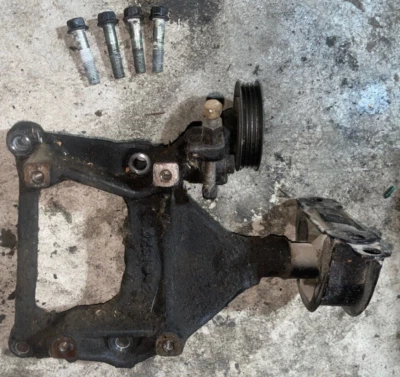 94-01 Acura Integra B18C1 B18B1 LS GSR Compresor Soporte Montaje + Polea y Pernos Foto 1 de 4