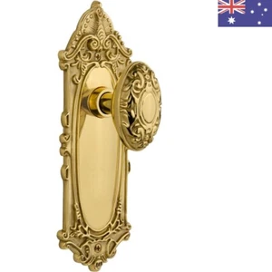 Warehouse Victorian Plate with Knob, Passage - 2.375", Unlacquered Brass - Picture 1 of 4