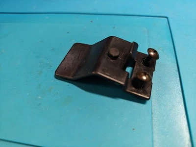 1998-2002 Subaru Forester Impreza подлокотник защелка зажим - Изображение 1 из 4