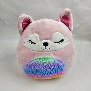 Peluche Squishmallows Alessi la Volpe con Pancia Arcobaleno Giocattolo Kawaii - Foto 1 di 11